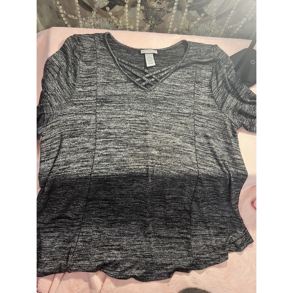 Catherines Womens ox 14/16 Gray V-Neck Criss Cross Neck Detail Tee Shirt 111